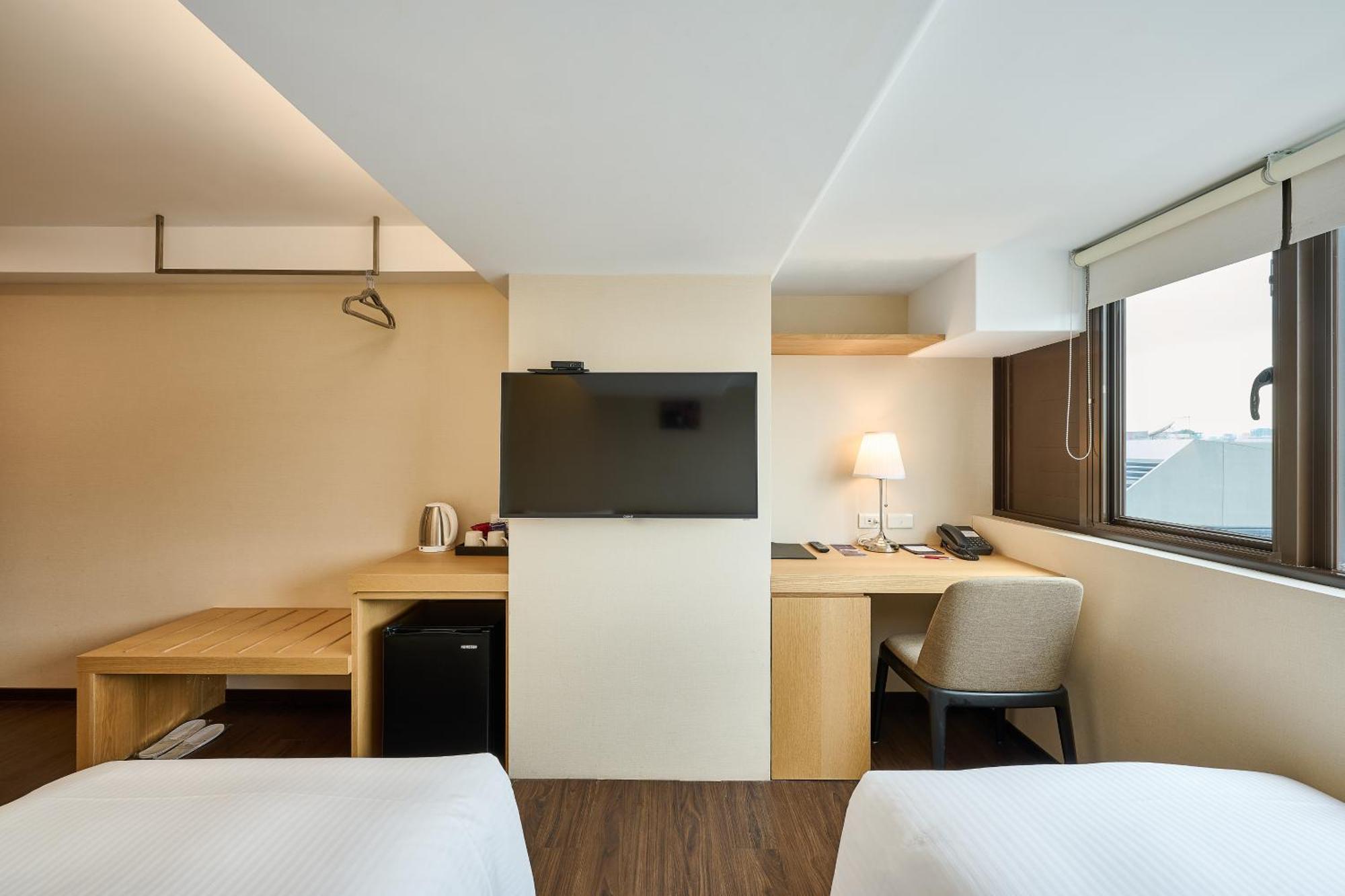Eastin Taipei Hotel Екстер'єр фото