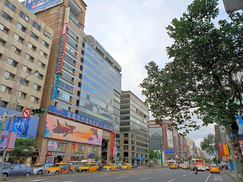 Eastin Taipei Hotel Екстер'єр фото