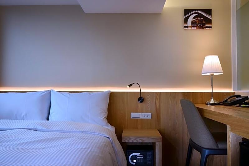 Eastin Taipei Hotel Екстер'єр фото